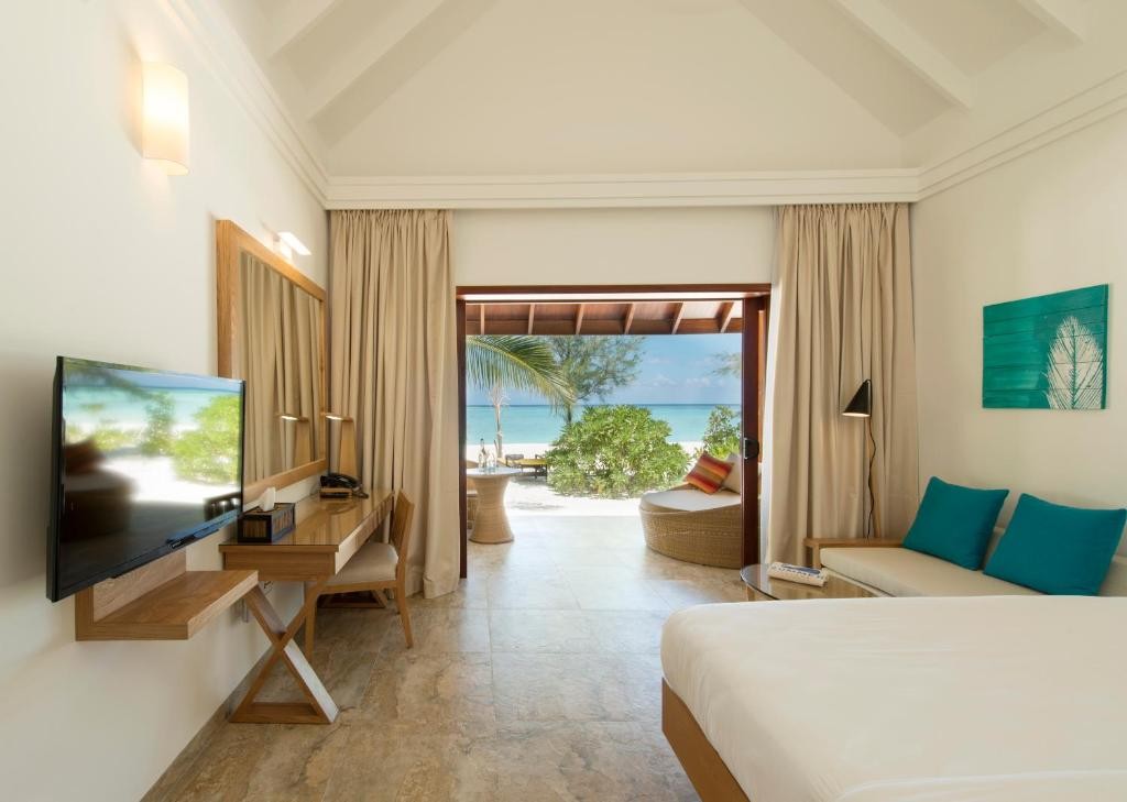 SUMMER ISLAND MALDIVES