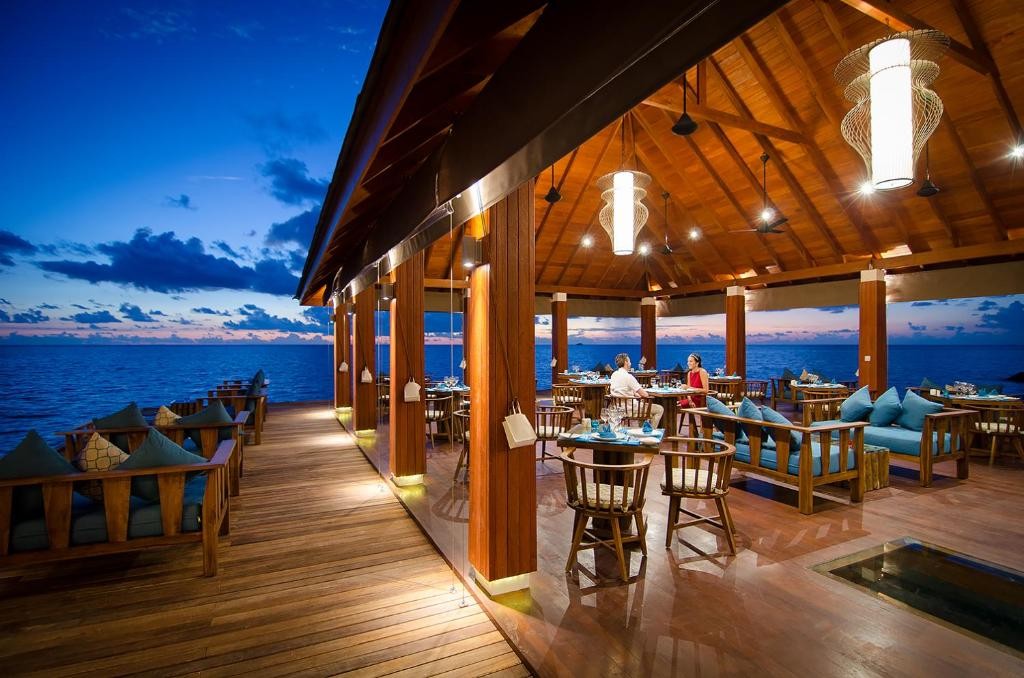 SUMMER ISLAND MALDIVES