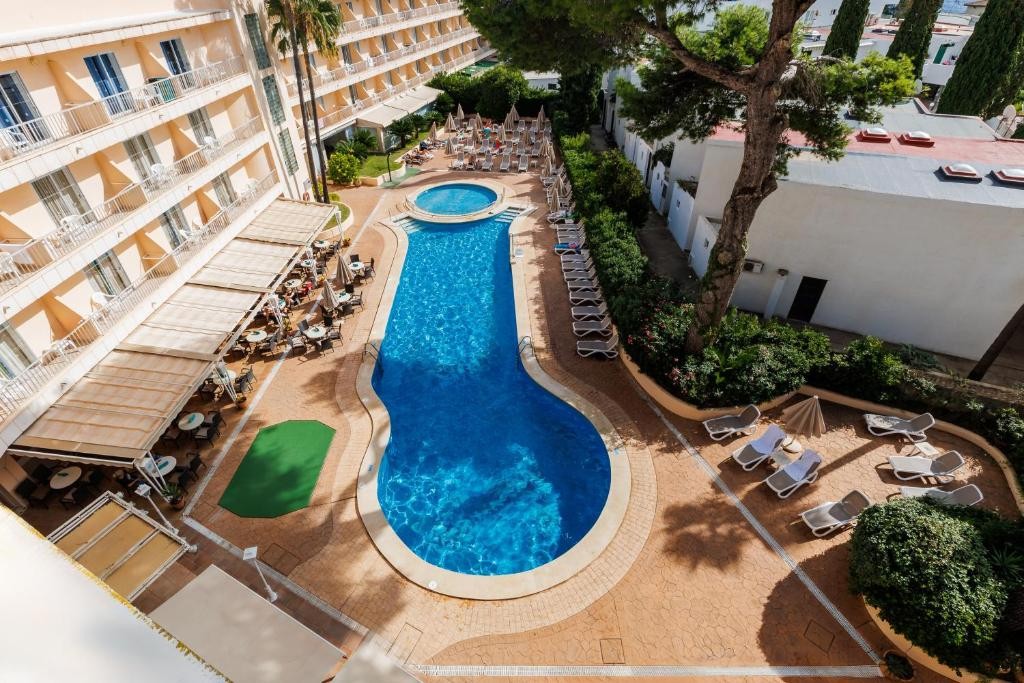 Alondra Hotel