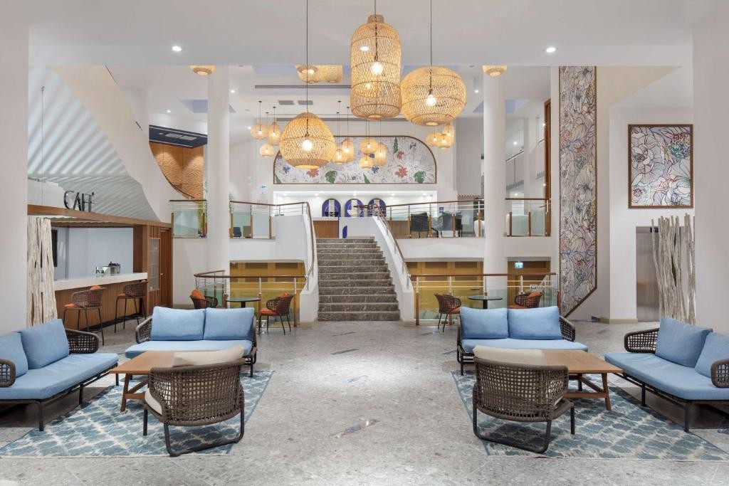 DOUBLETREE BY HILTON ISIL CLUB RESORT