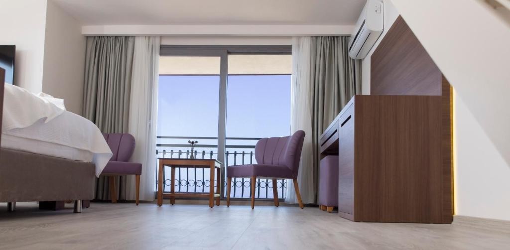 NEOPOL HOTEL DELUXE