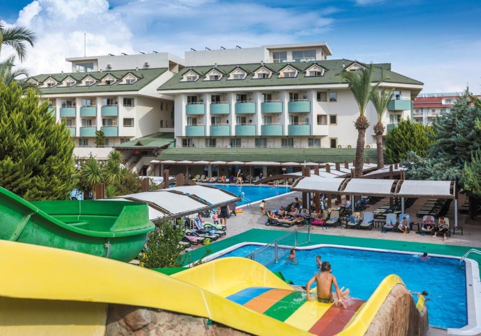 SIDE BREEZE HOTEL
