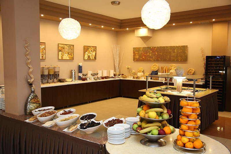 ALIA PALACE LUXURY HOTEL & VILLAS