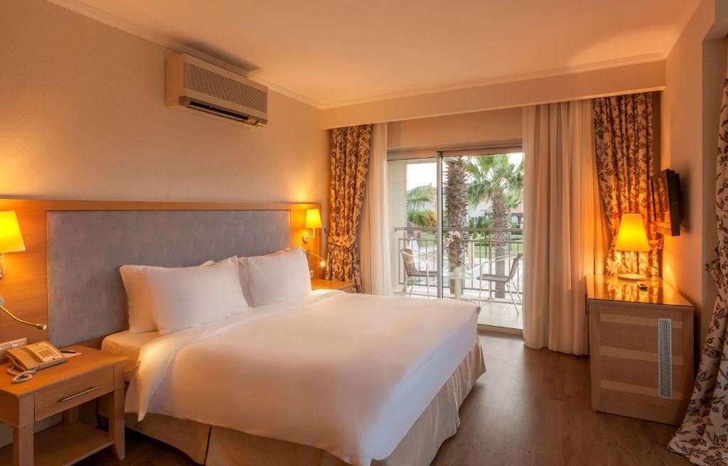 RADISSON BLU HOTEL