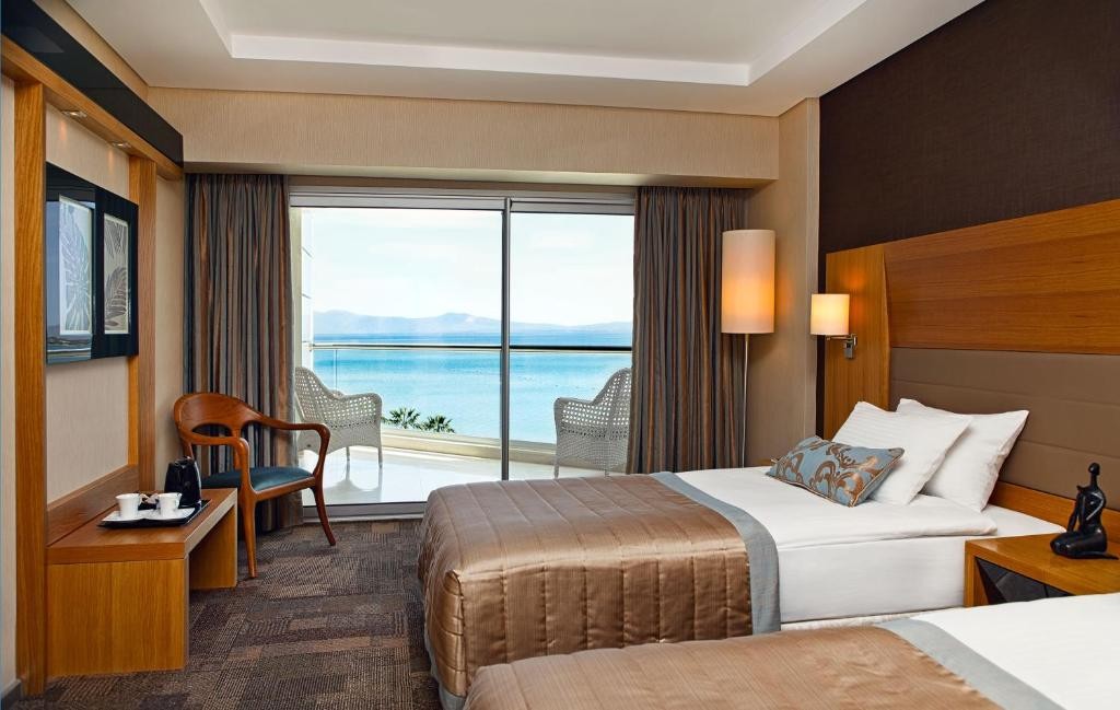 BOYALIK BEACH HOTEL & SPA CESME
