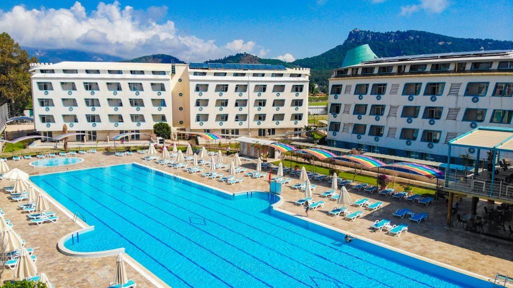 DAIMA BIZ HOTEL
