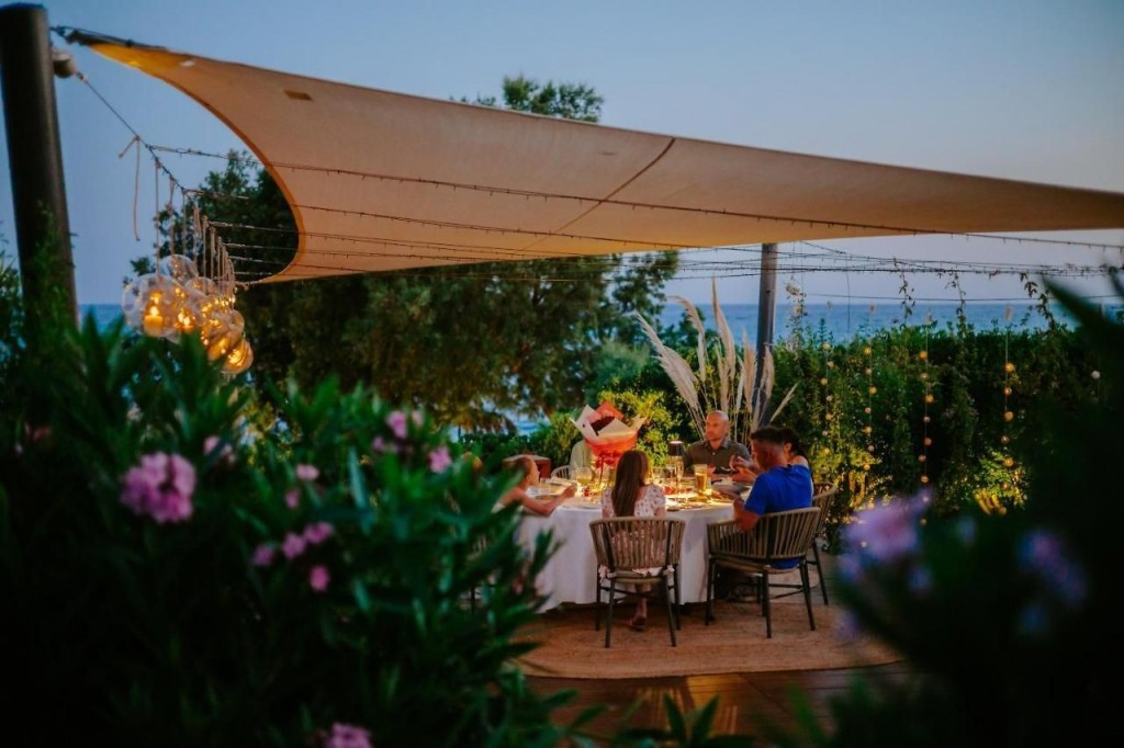 ALION BEACH HOTEL