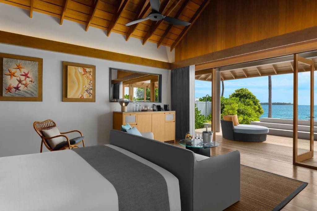 EMERALD FAARUFUSHI RESORT & SPA