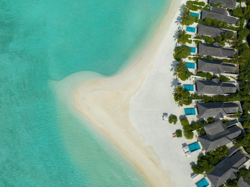 EMERALD FAARUFUSHI RESORT & SPA