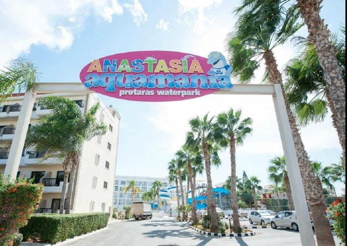 ANASTASIA BEACH HOTEL