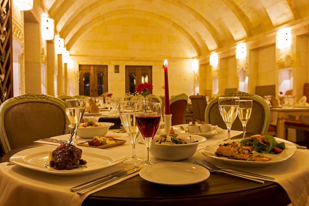 MINIA CAVE HOTEL