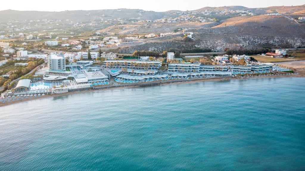 Arina Beach Hotel