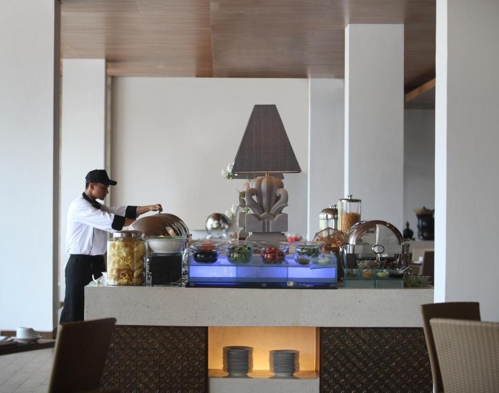 Hotel Santika Siligita Nusa Dua 3*