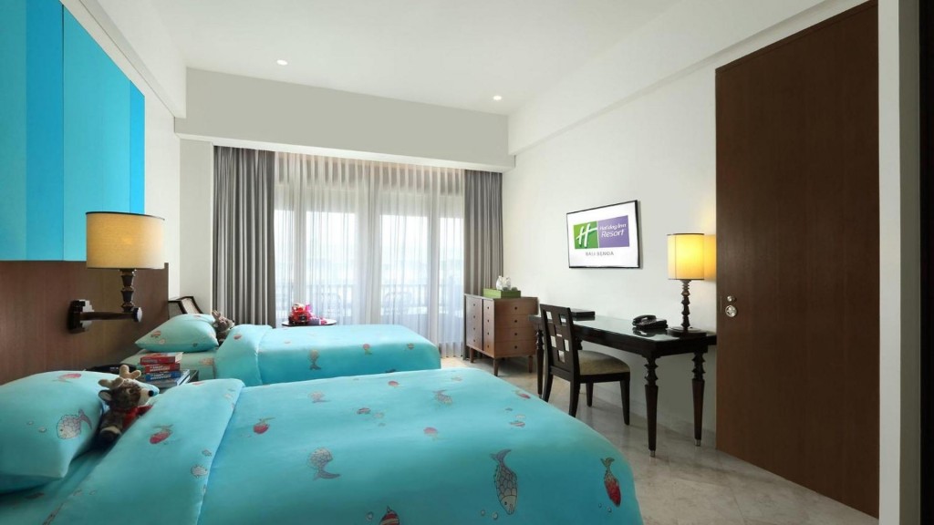 Holiday Inn Resort Bali Nusa Dua 5*