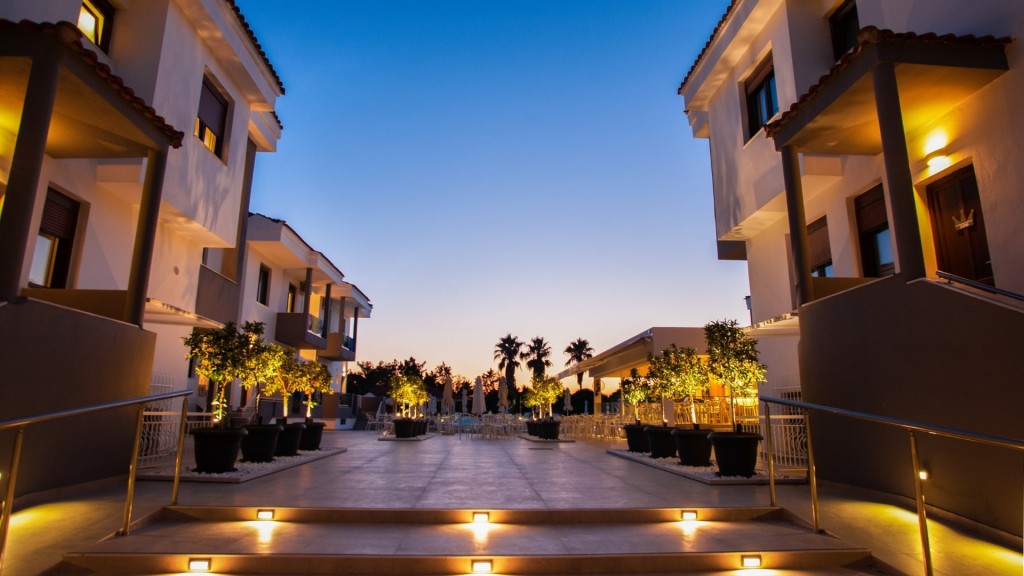 Acrotel Lily Ann Village
