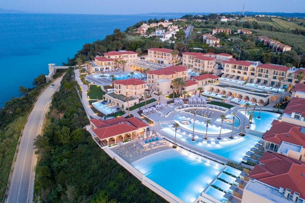 Cora Hotel & Spa (Adults Only Hotel 12+)