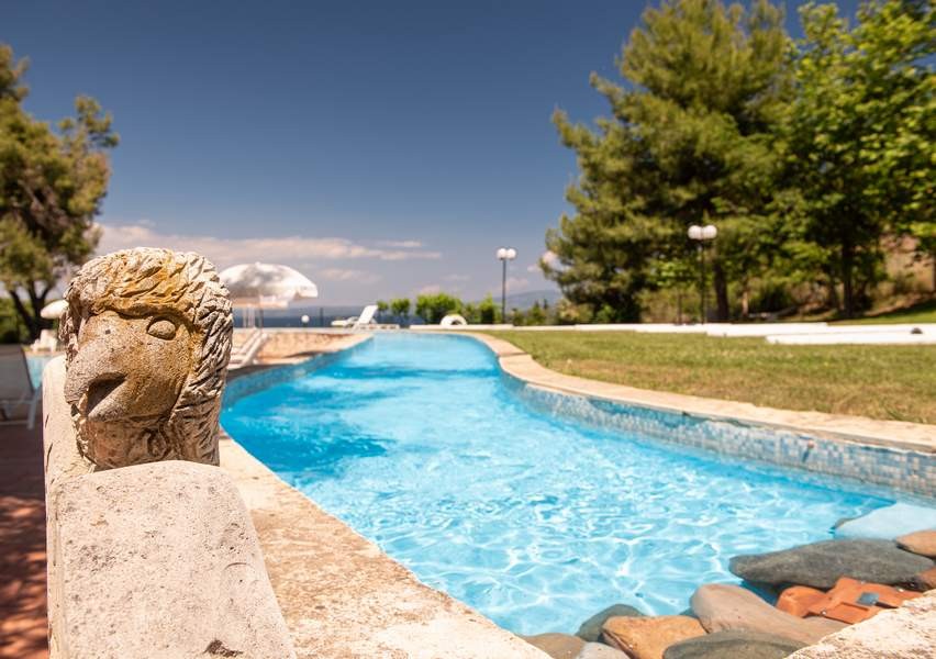Hotel Lesse