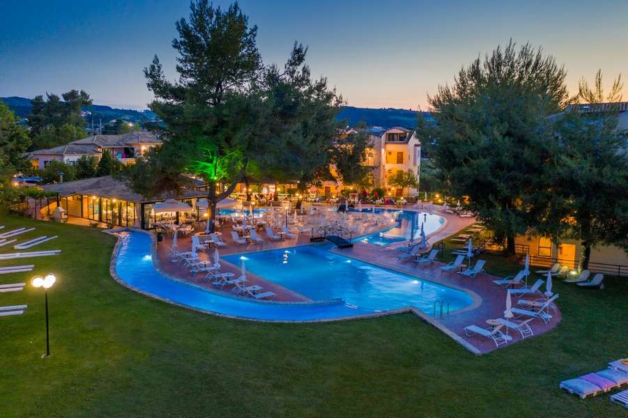 Hotel Lesse