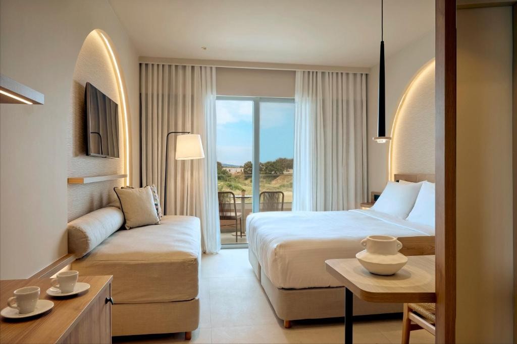 Zeus Kassandra Lagoon (Adults Only 12+)