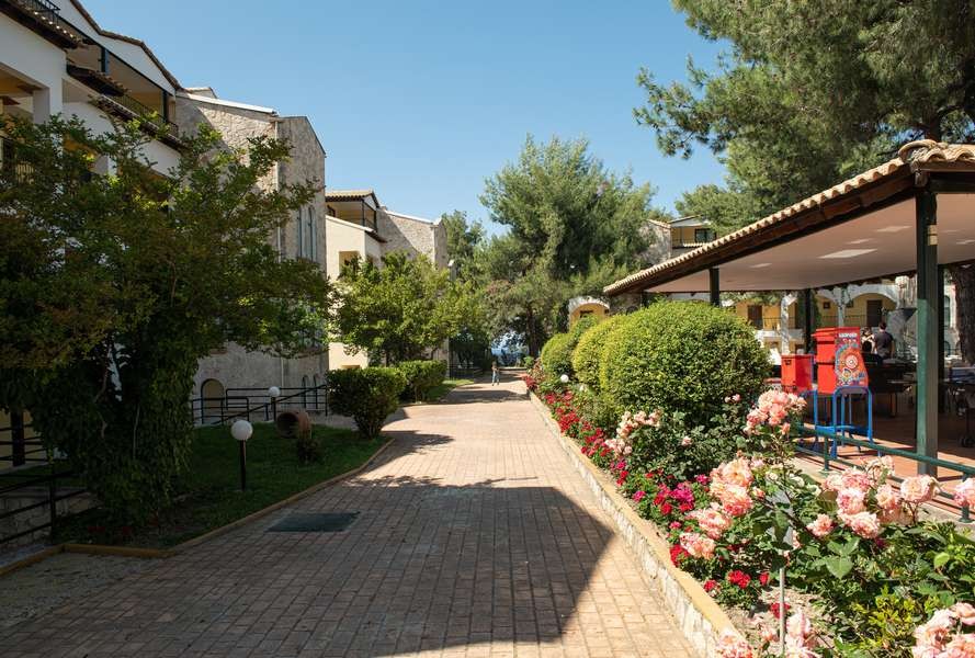 Hotel Lesse