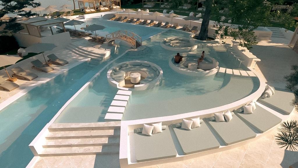 Zeus Kassandra Lagoon (Adults Only 12+)