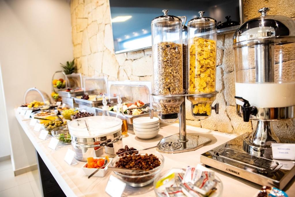 Lagaria Hotel