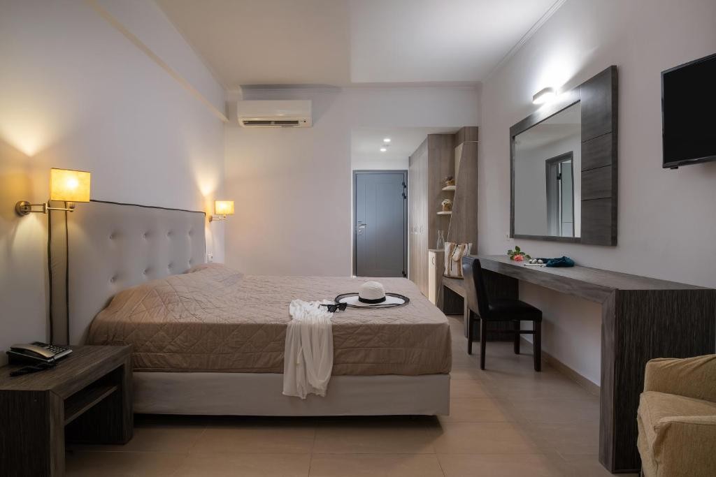 Lagomandra Hotel & Spa