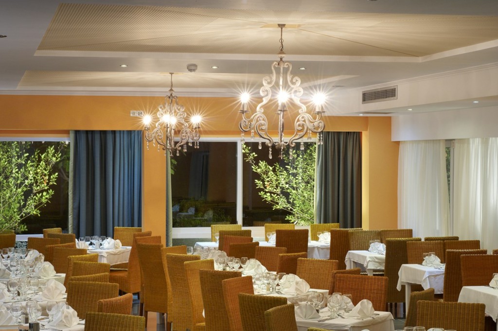 Portes Beach Hotel