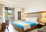 Simantro Resort