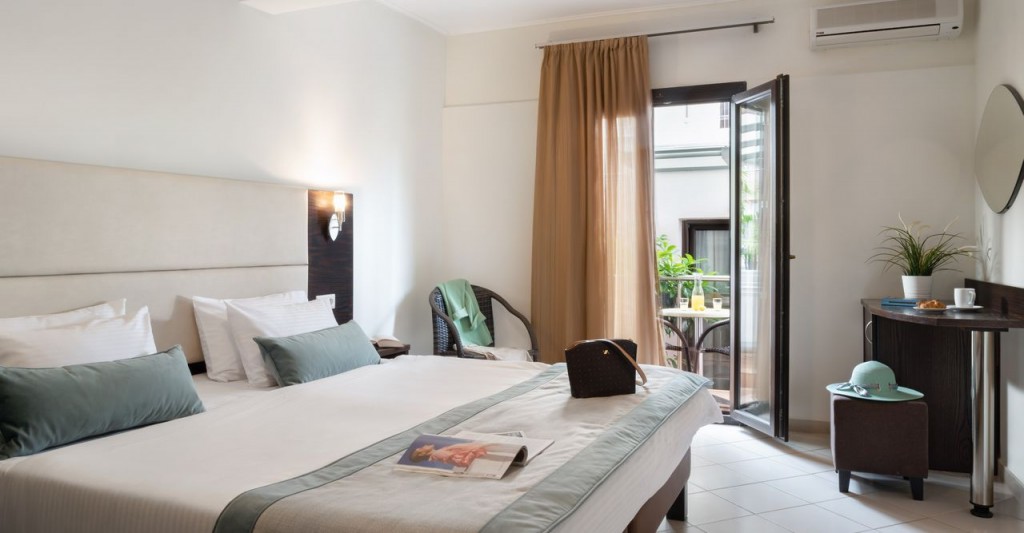 Simeon Hotel