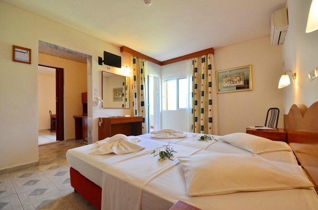 Sousouras Holidays Resort