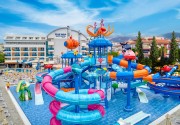 BLUE WAVE SUIT HOTEL