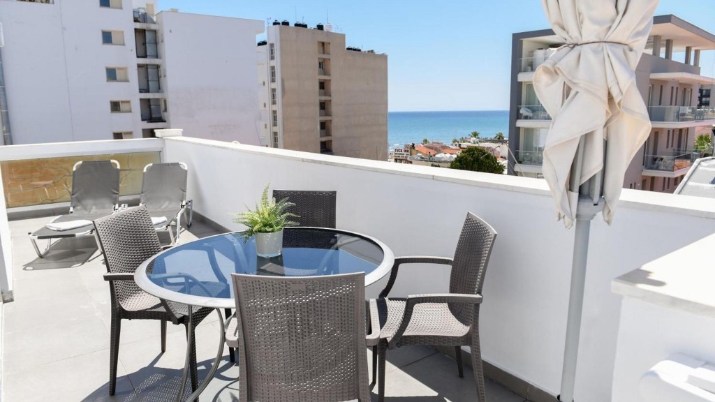 AMORGOS BOUTIQUE HOTEL