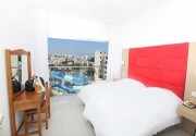 ANASTASIA BEACH APTS