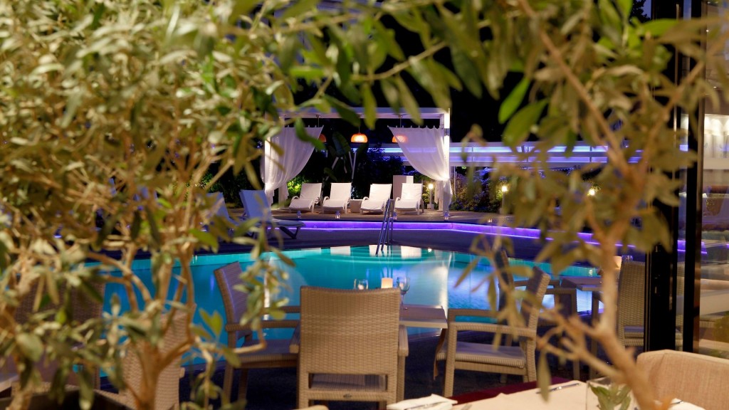 ANEMI HOTEL AND SUITES