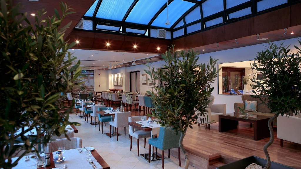 ANEMI HOTEL AND SUITES