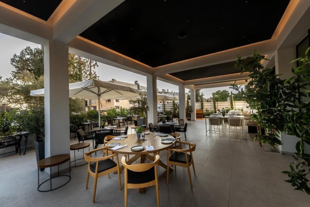 ANEMI HOTEL AND SUITES