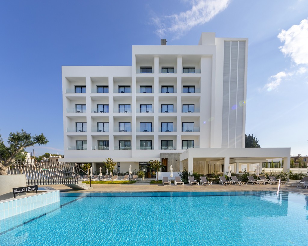 ANEMI HOTEL AND SUITES