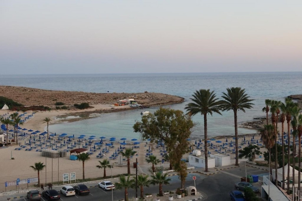 ANONYMOUS BEACH HOTEL