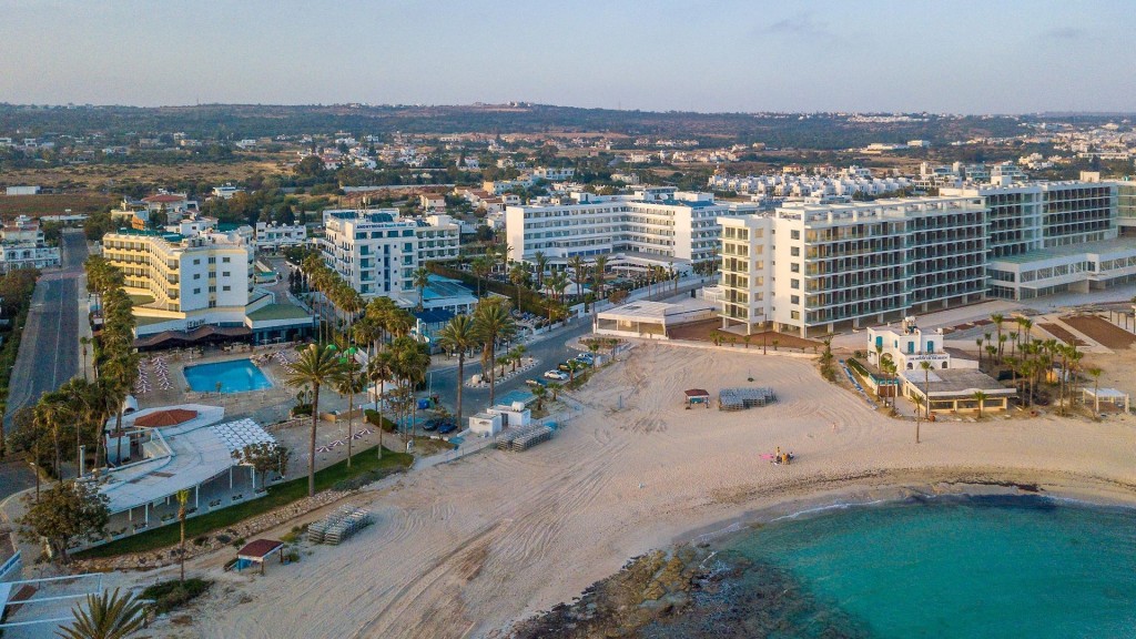 ANONYMOUS BEACH HOTEL