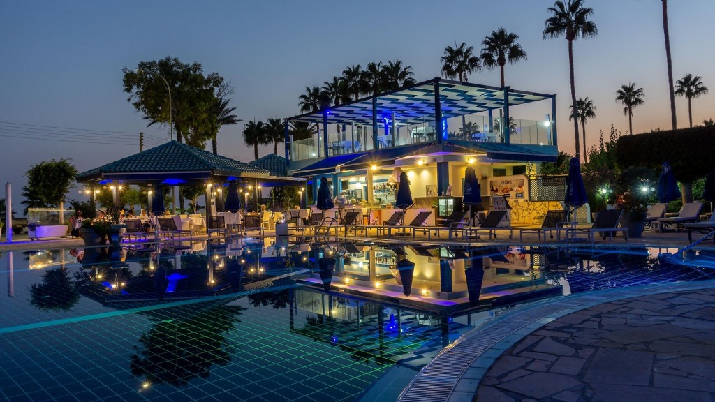 ANONYMOUS BEACH HOTEL