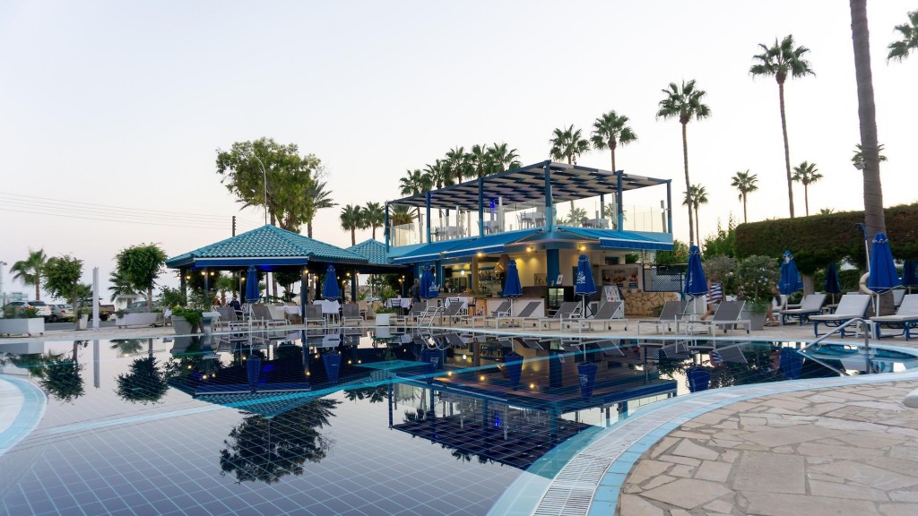 ANONYMOUS BEACH HOTEL