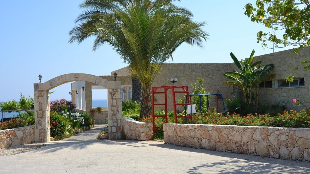 APHRODITE BEACH HOTEL