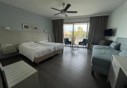 APHRODITE BEACH HOTEL