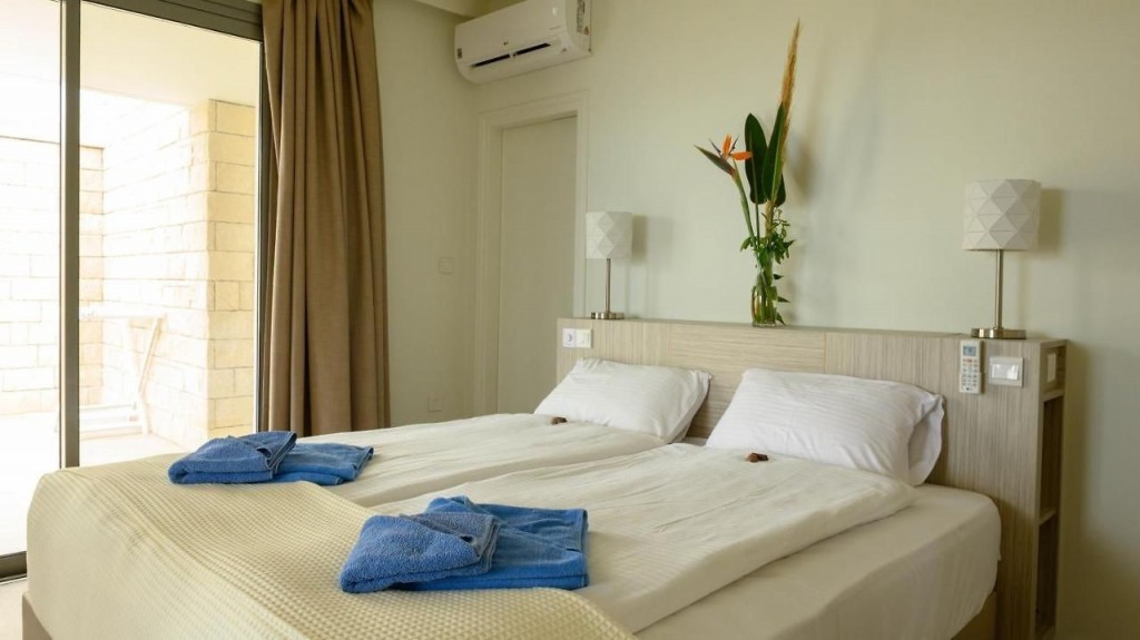 APHRODITE BEACH HOTEL
