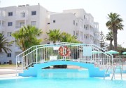 ASTREAS BEACH HOTEL APTS