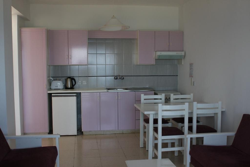 ASTREAS BEACH HOTEL APTS