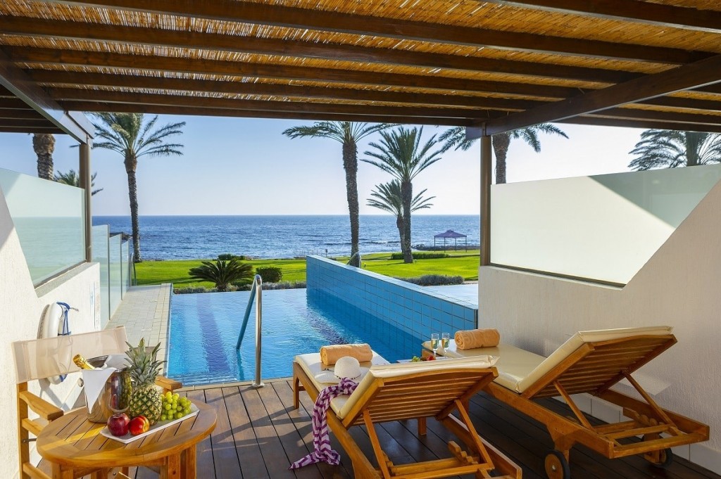 ATHENA BEACH HOTEL
