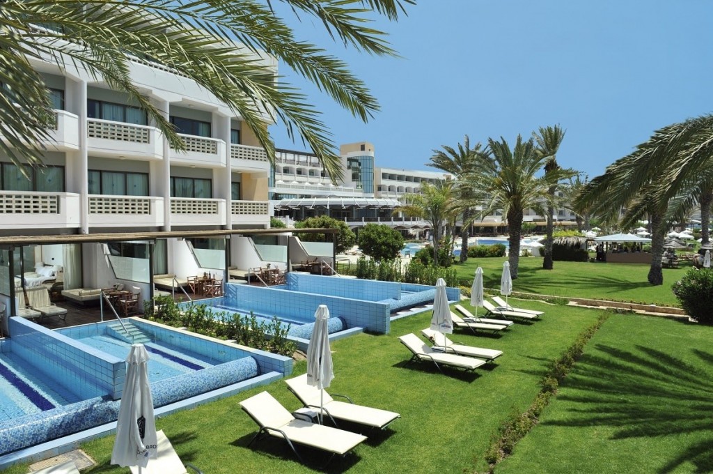 ATHENA BEACH HOTEL