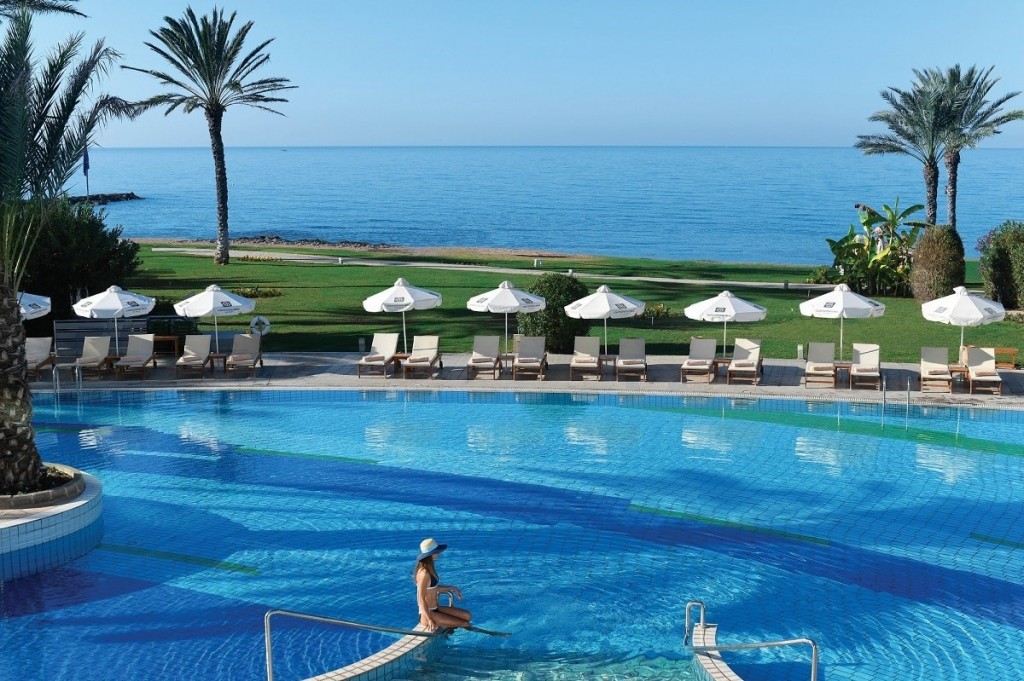 ATHENA BEACH HOTEL